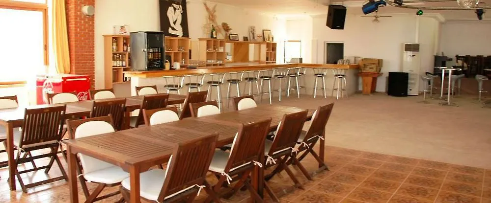 Summer Sun Beach Hotel Ortakentyahşi 4*,